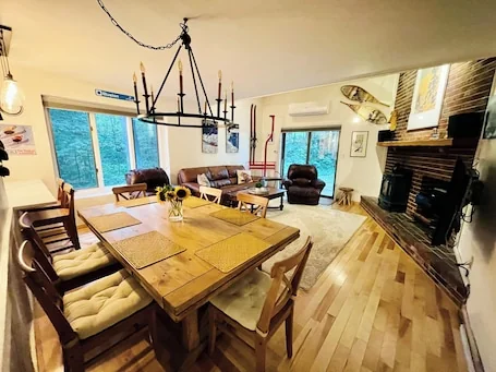 White Mountain Oasis at Attitash – Ski on/off – Attitash Mtn Village Townhouse
