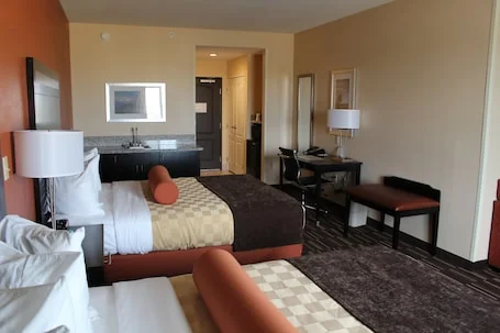 Wyndham Garden Lancaster CA