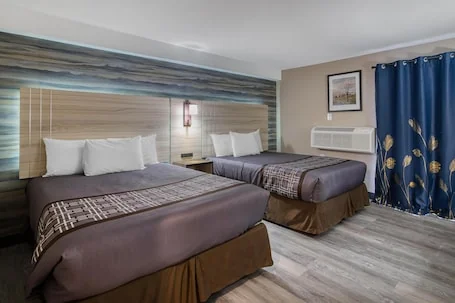 Yankee Clipper Inn, SureStay Collection by Best Western