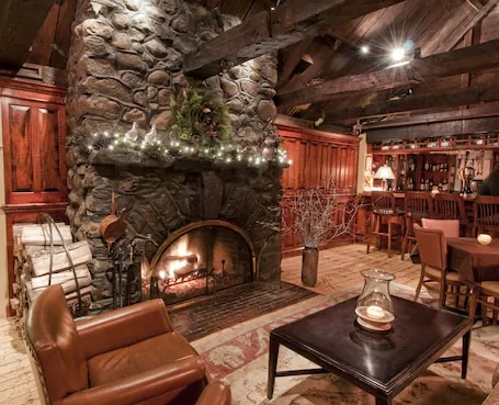York Harbor Inn