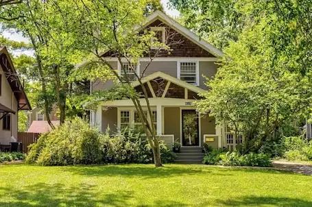 615 Ash Avenue – Modern Retreat w Hot Tub