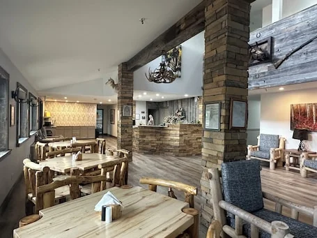 Alpine Inn & Suites