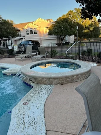 Beach Bliss in Gulfport MS Huge 1 Bd/1 BA Steps from the Beach