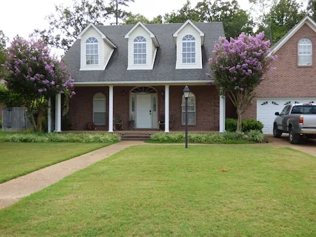 Beautiful “Twelve Oaks” home