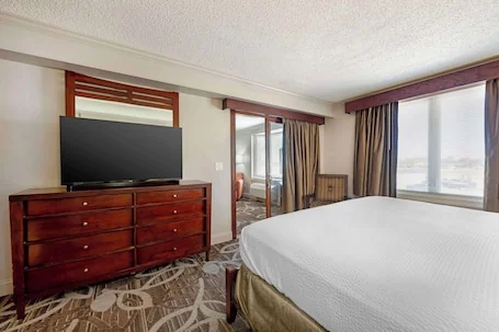 Best Western Plus Mid Nebraska Inn & Suites