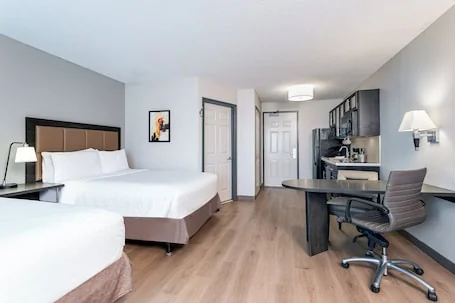 Candlewood Suites Indianapolis by IHG