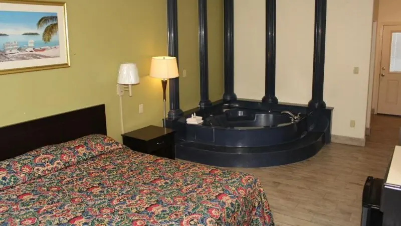 Casa Bella Hotel and Suites