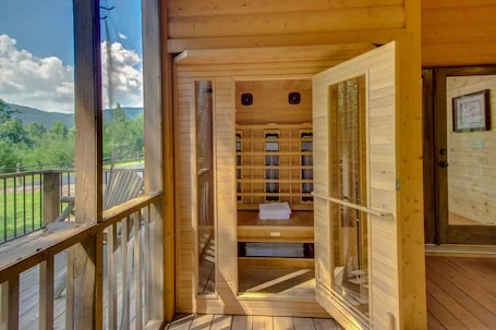 Charming Getaway with Private Hot Tub, Sauna, & Pretty Mountain Views