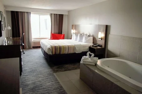 Country Inn & Suites by Radisson, Council Bluffs, IA