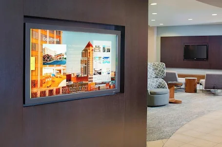 Courtyard by Marriott Roanoke Airport