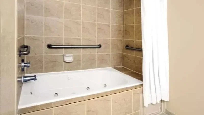 Days Inn & Suites by Wyndham Houston North/Aldine