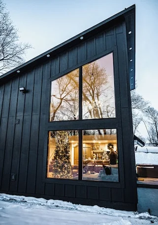 Elm and Hearth:
Where wellness comes naturally