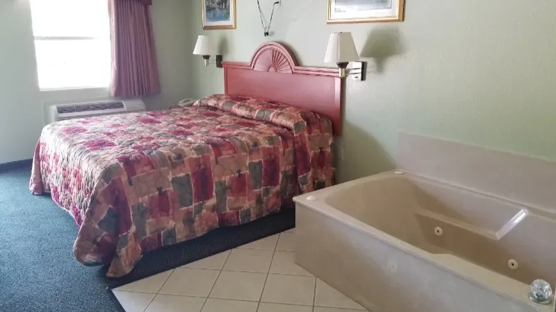 Haltom Inn