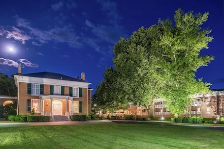 Hampton Inn Lexington-Historic District