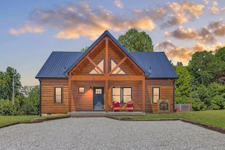 Hilltop Hideaway-NaturalBridge2m/Modern/HotTub/New