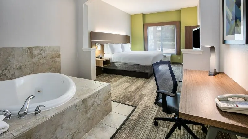 Holiday Inn Express Hotel & Suites Dallas-Grand Prairie I-20 by IHG