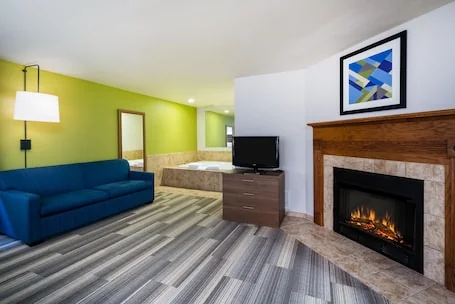 Holiday Inn Express Hotel & Suites Rocky Mount by IHG