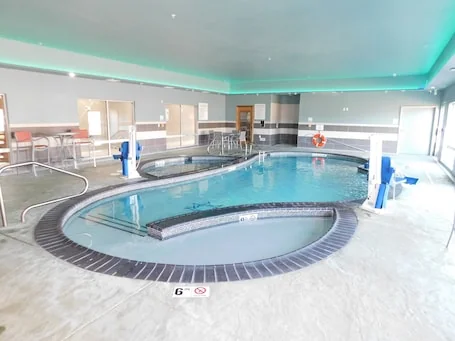 Holiday Inn Express & Suites Canon City by IHG