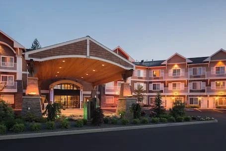 Holiday Inn Express & Suites Interstate 90 by IHG