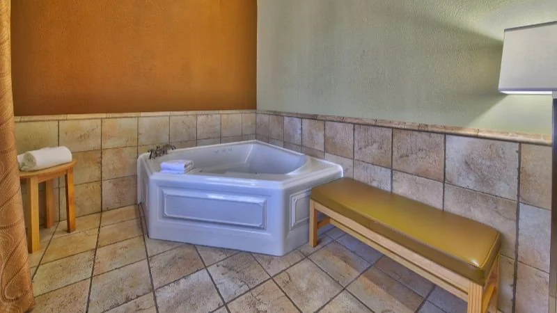 Holiday Inn Express & Suites Lubbock Southwest – Wolfforth