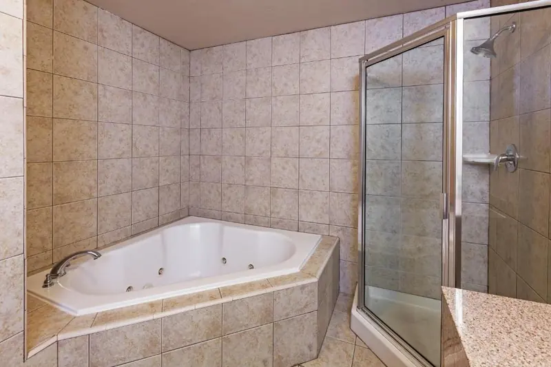 Holiday Inn Express & Suites Pharr, an IHG Hotel