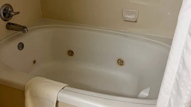 Holiday Inn Express & Suites Tyler South, an IHG Hotel