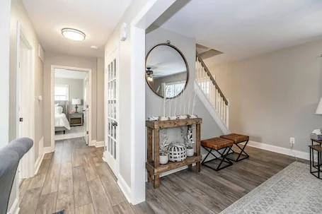 Hot Tub | 7 Beds | Fire Pit | Patio & Grill