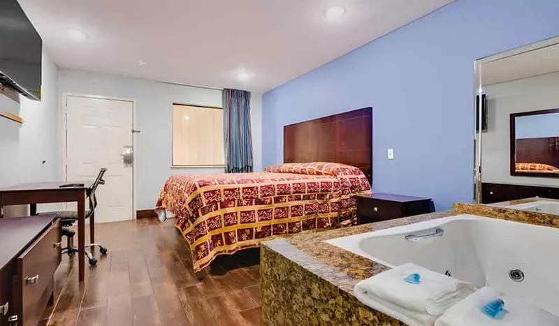 Hotel O Luxury Inn Channelview Baytown I-10