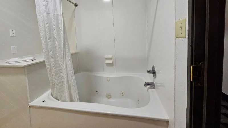 Quality Inn & Suites DFW Airport South