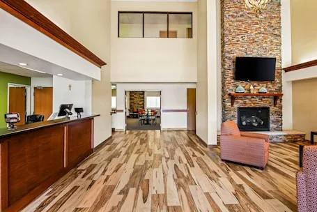 Quality Inn & Suites Vail Valley