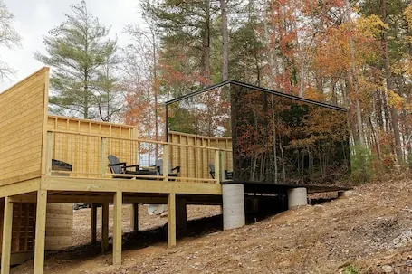 Staghorn x OOD – Modern Mirror Home w/ Hot Tub