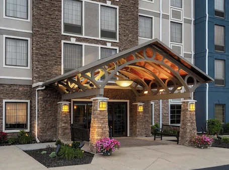 Staybridge Suites Indianapolis-Airport by IHG