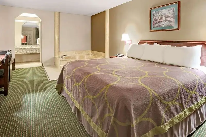 Super 8 by Wyndham Richardson Dallas