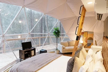 “The Perch” RRG – Modern Elevated Stay w/ Hot Tub