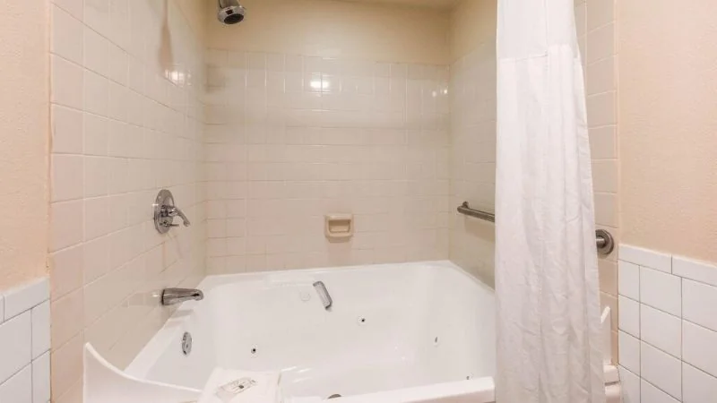 Quality Inn Pelham I-65 Exit 246