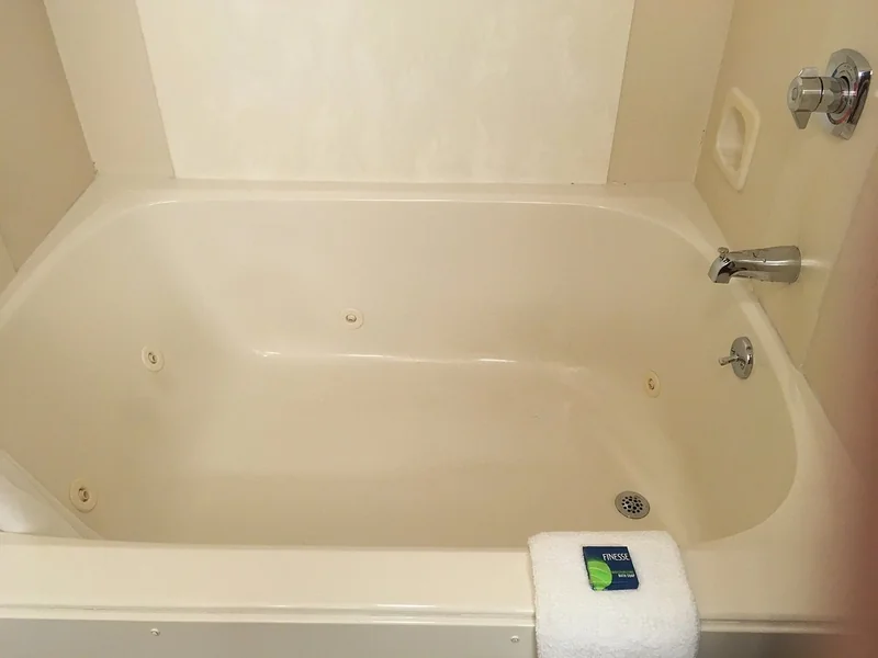 Auburn Place Hotel & Suites – Paducah