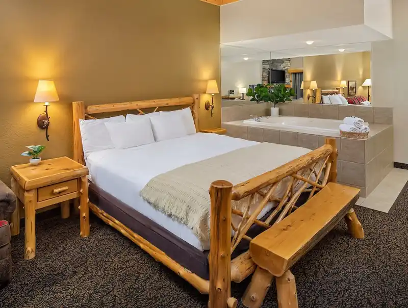 Bantr Grand Hotel Wausau – Rothschild