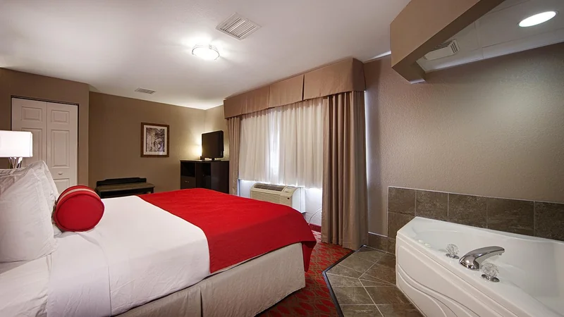 Baymont By Wyndham Brooklyn Center