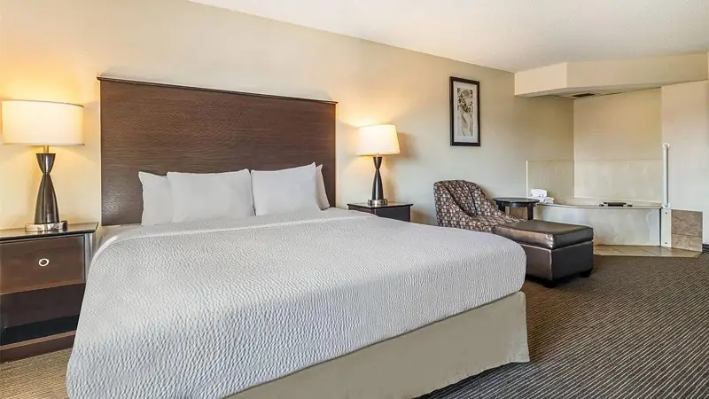 Baymont Inn & Suites Bloomington MSP Airport