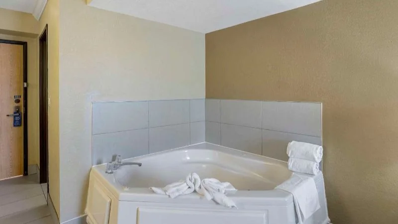 Best Western Harrisburg North Hotel