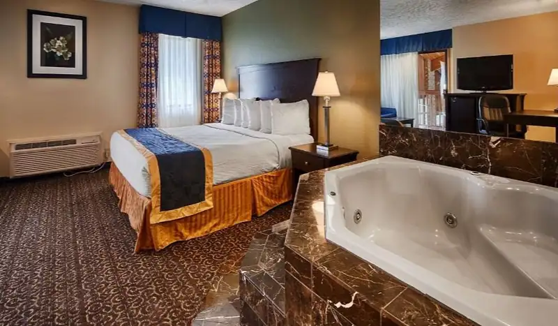 Best Western Mansfield/Bellville