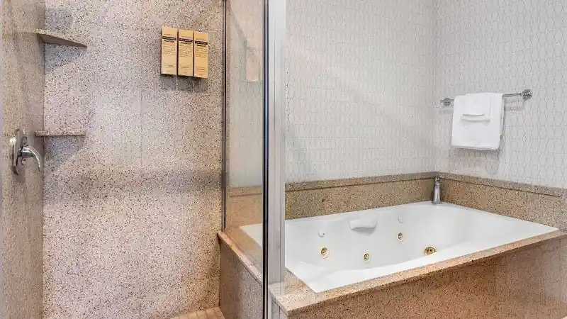 Best Western Plus Abbey Inn