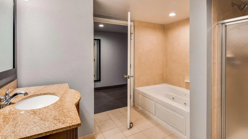 Best Western Plus Champaign Urbana Inn