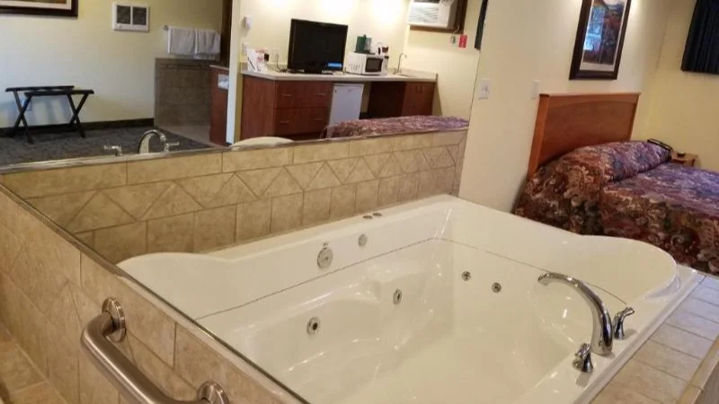 Black Hawk Motel & Suites