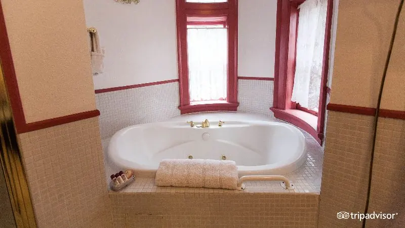 Capitol Hill Mansion Bed & Breakfast Inn
