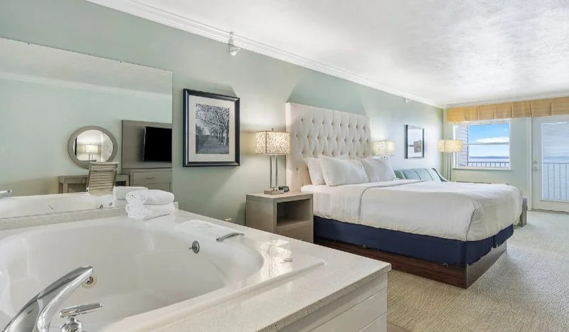 Cherry Tree Inn & Suites