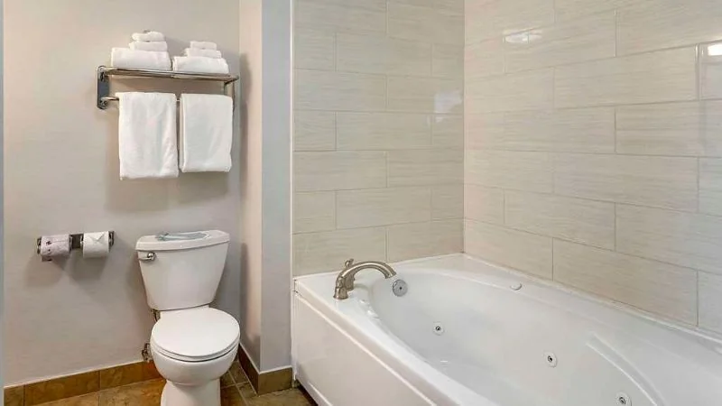 Comfort Inn & Suites Watertown – 1000 Islands