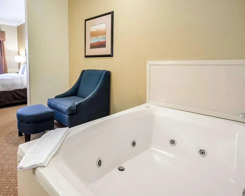 Comfort Suites Elizabethtown