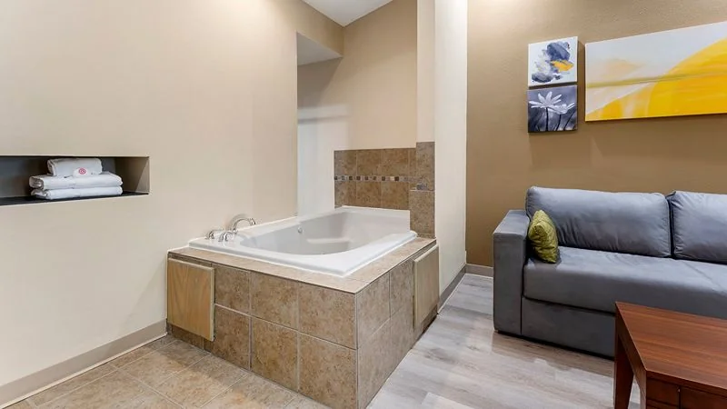 Comfort Suites Monaca