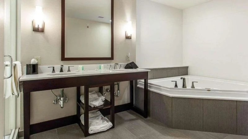 Comfort Suites Youngstown North